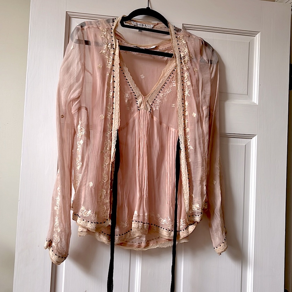 Zara blush crinkle chiffon vintage looking twin set sz L